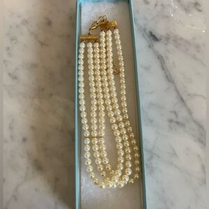 Choker Triple Strand Pearl Style